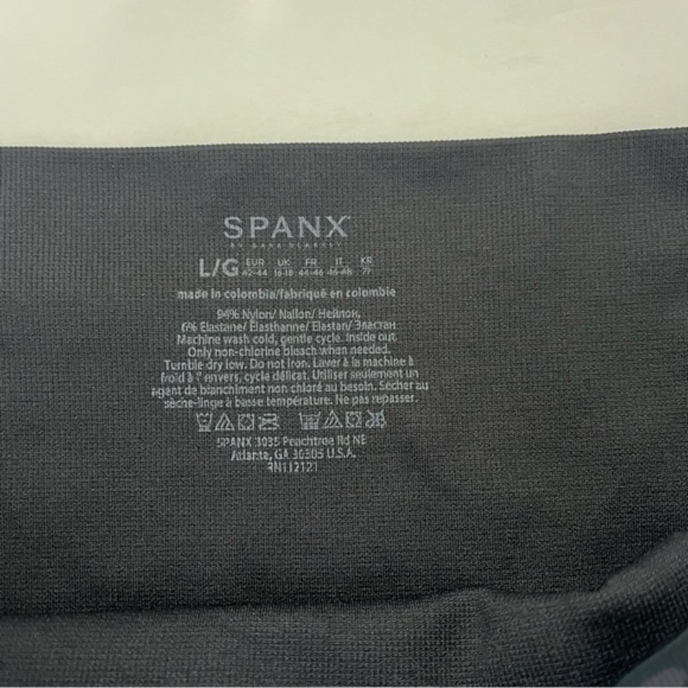Spanx Eco Care Seamless Leggings Black‎ Camo L - Picture 7 of 12